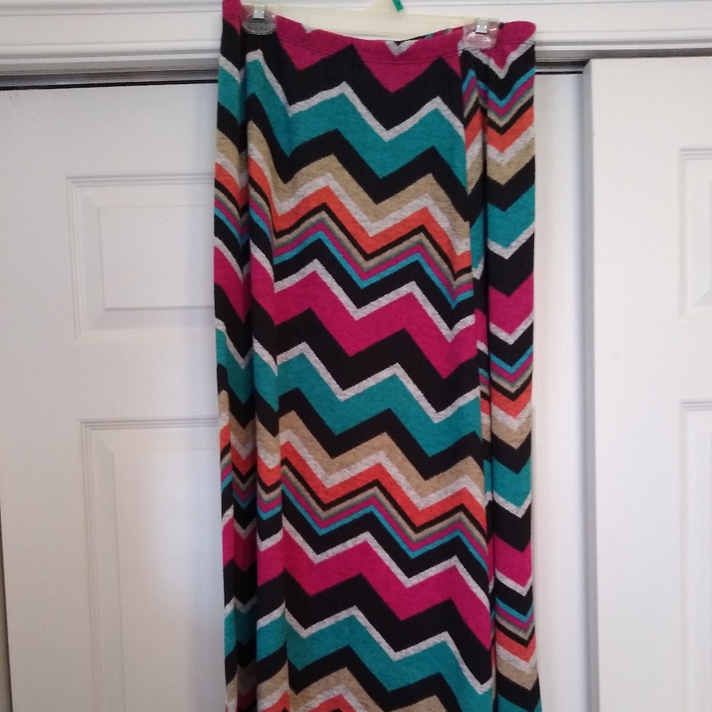 Women's Chevron maxi skirt